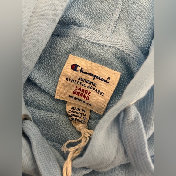 2 Champion Women’s Hoodie - Picture 5 of 16